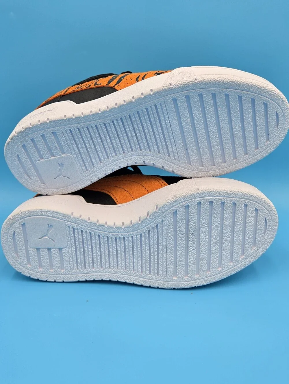 Puma CAR PRO HOT WHEELS Black Sneakers with Orange Stripe 403431 01 Kids 3.5 US